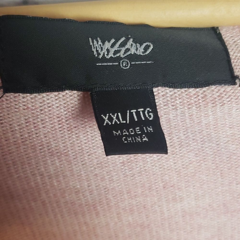 Mossimo Light Pink Top - Picture 2 of 10